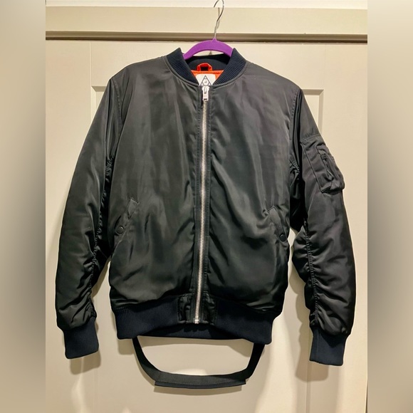 UNIF This Won’t last Bomber jacket - UNISEX Small - extraordinarily RARE - Picture 5 of 9